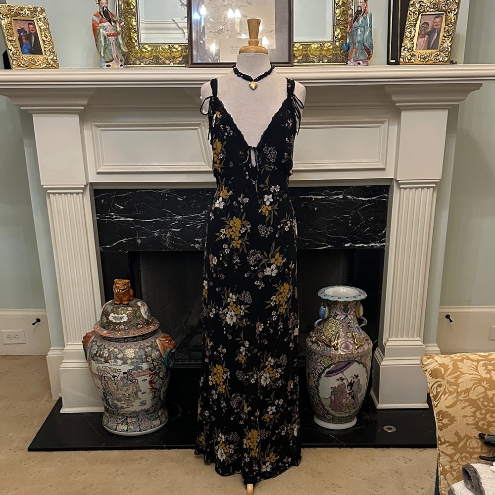 “Wild Fable” Floral and Lace Black Maxi Dress